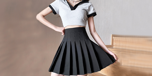 Skirt made of 50S polyester spun yarn